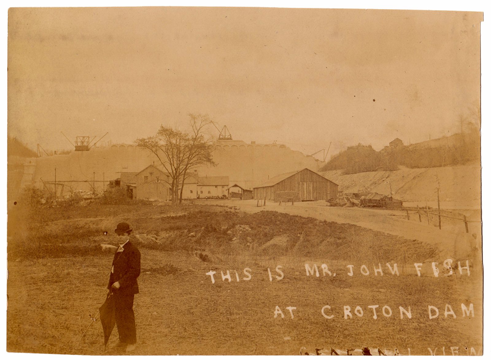 crotonhistory fish-posing-south-of-the-dam mid