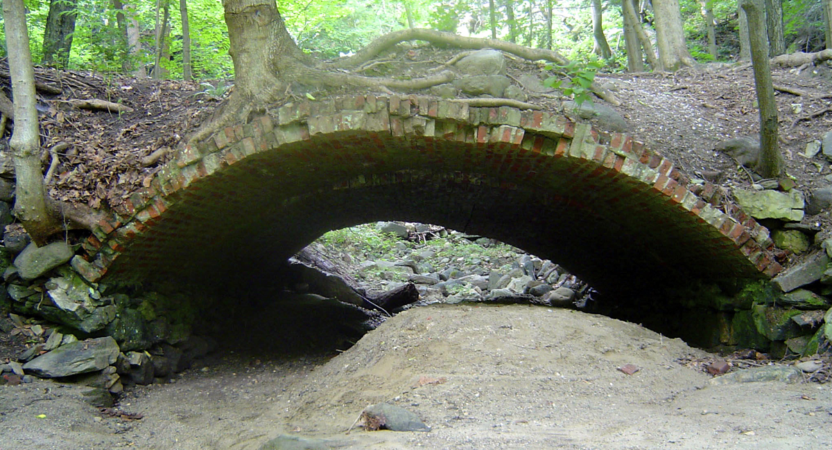 crotonhistory_mill-race-arch.jpg