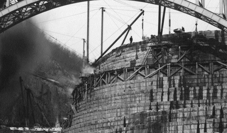 crotonhistory new-croton-dam hall-coll-nyhs detail3r mid