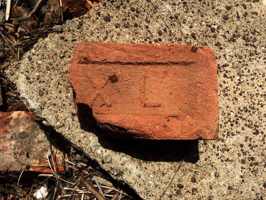 crotonhistory underhill-brick mid