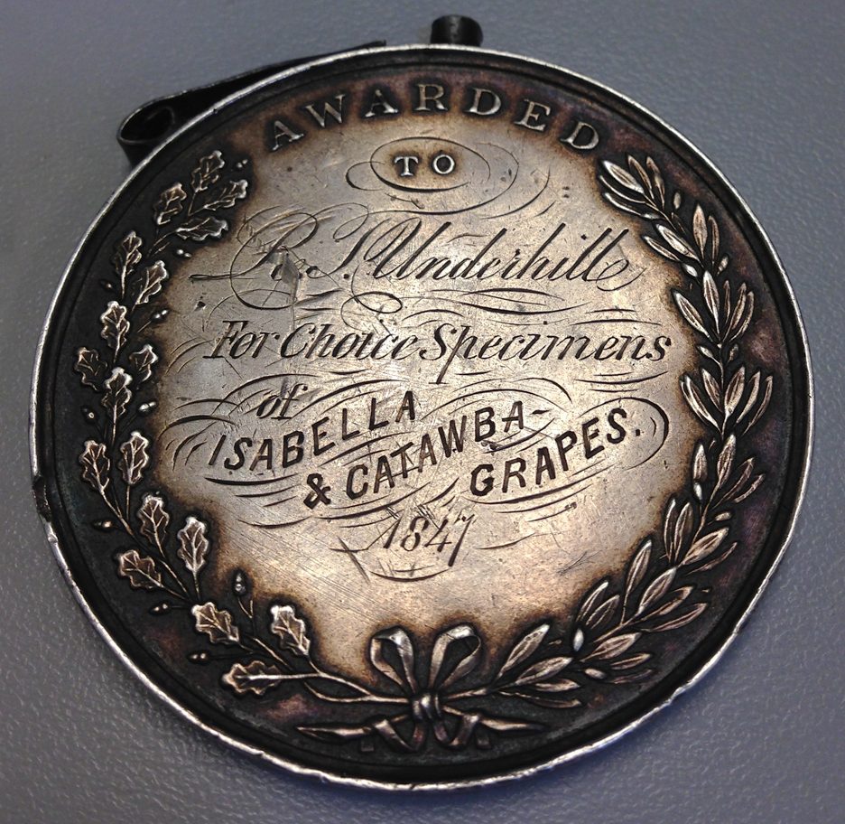 crotonhistory underhill-medal-back mid
