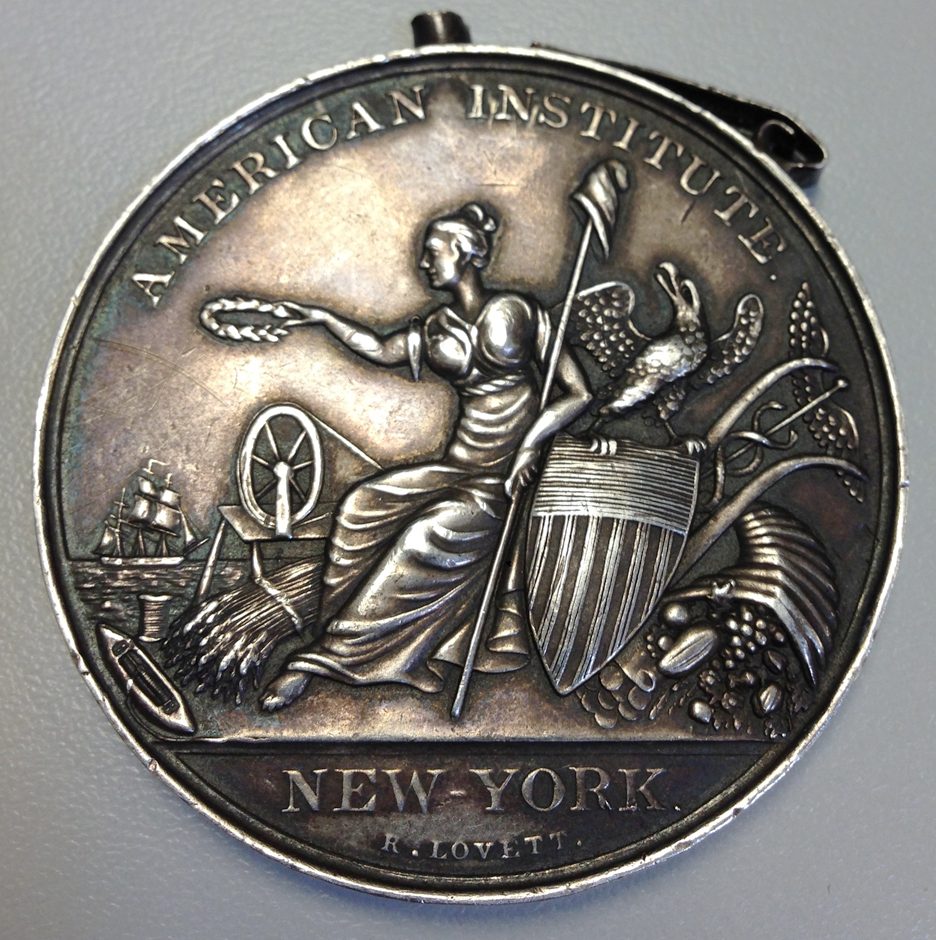 crotonhistory underhill-medal-front mid