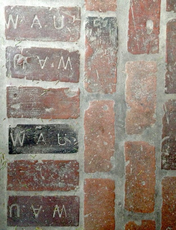crotonhistory_wau-bricks_mid.jpg