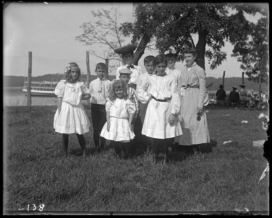 Croton Point Excursion — Croton Point 1898 Mrs Stonebridge Daytrippers