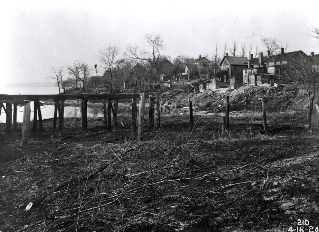 wca croton point docks 1924 mid