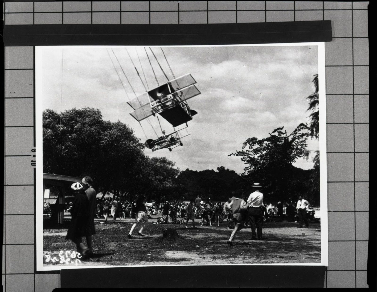wchs_ppc_croton_point_airplane_swing_1928_mid.jpg