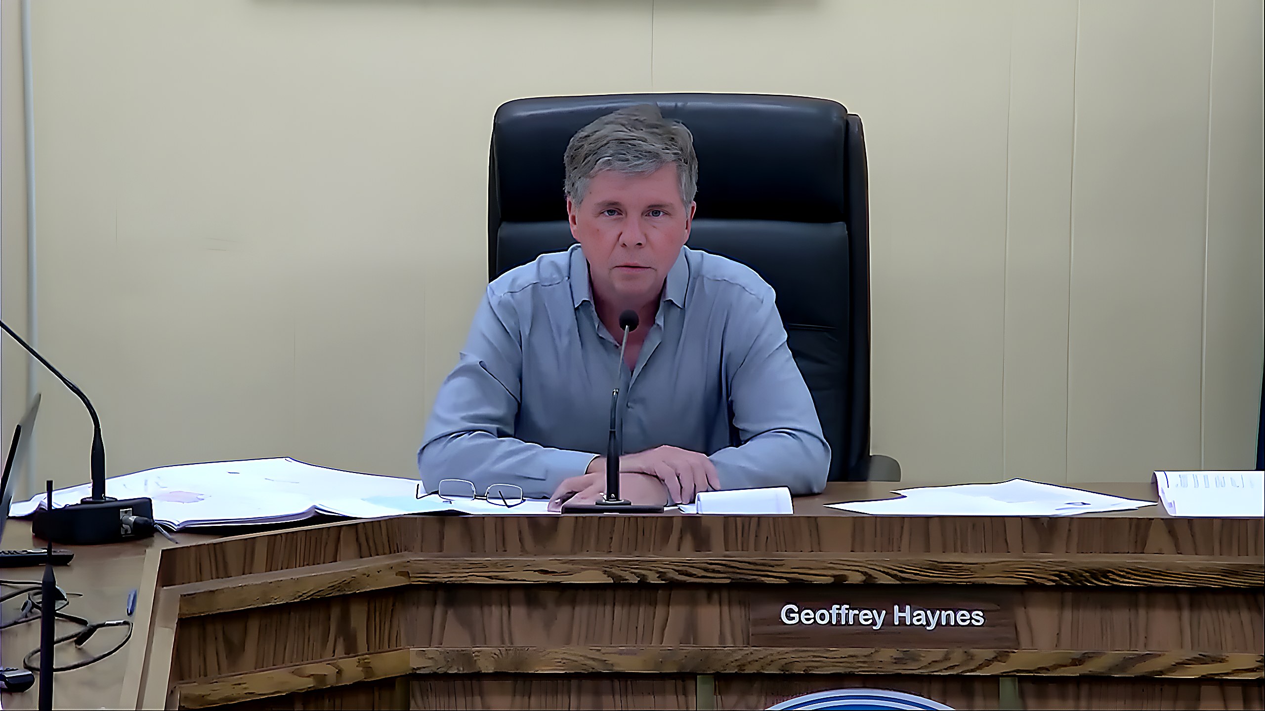 Acting Chairman Geoffrey Haynes during discussion of the Baltic Estates Accessory Dwelling Unit at the Planning Board meeting.