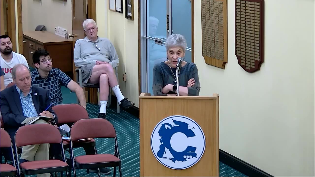 A resident asks about public input at Croton's September 3 NY Forward town hall.