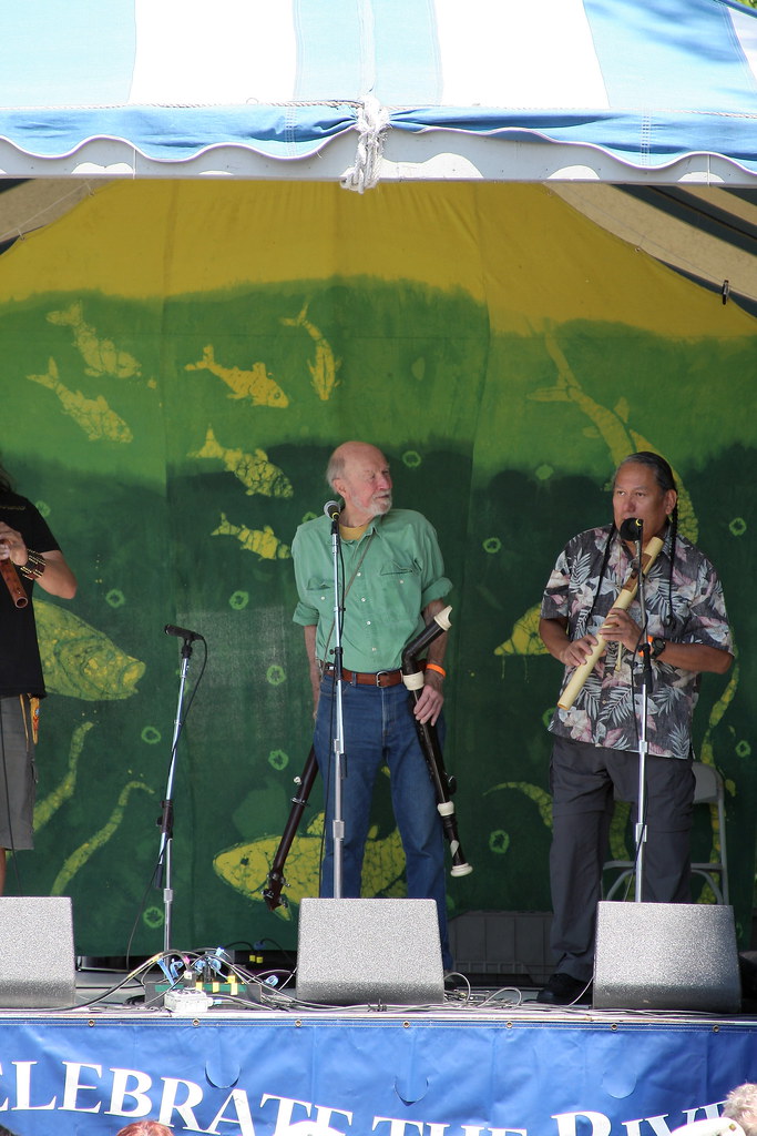 Pete Seeger at Hudson River Stage