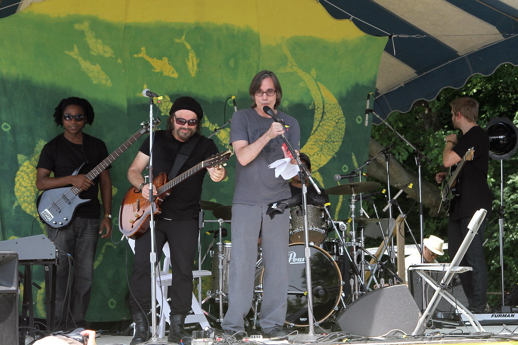 Carlos Varela with Jackson Browne