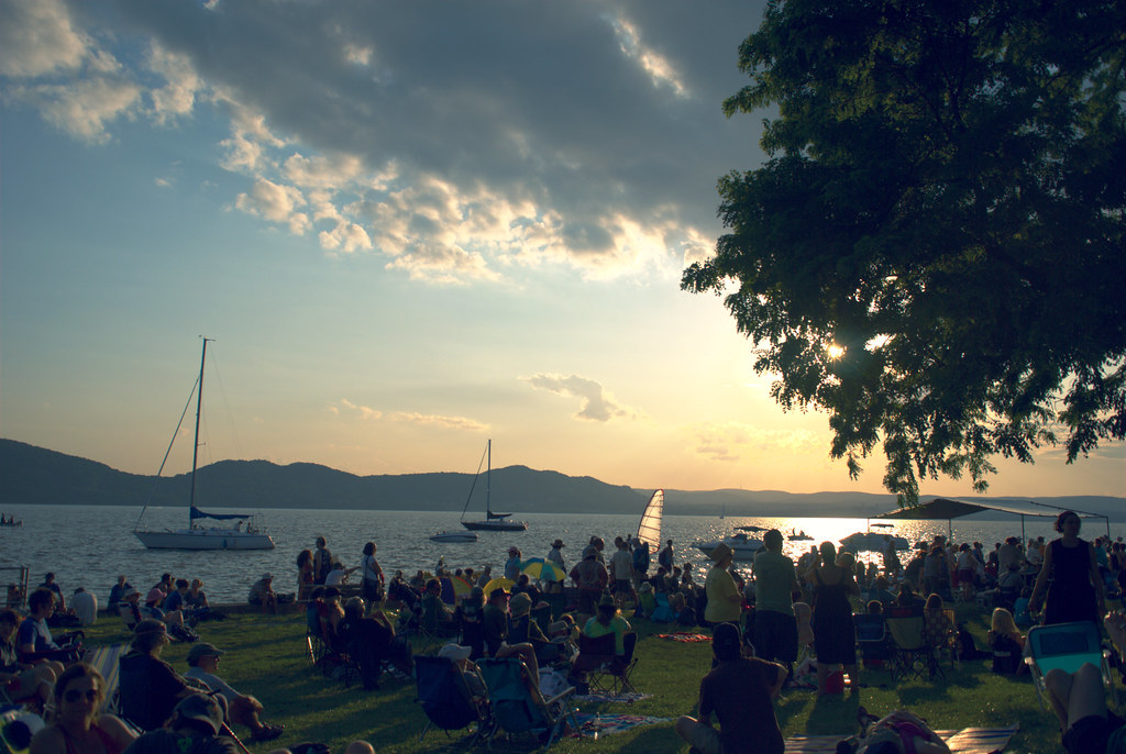 Hudson Stage at Clearwater's Great Hudson River Revival