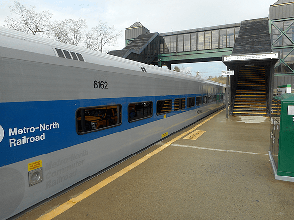 File:01-Garrison MNRR Station.jpg