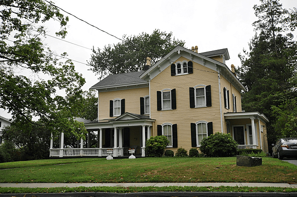 CrotonNY UnderhillAckerHouse