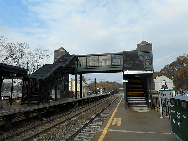 File:06-Garrison MNRR Station.jpg