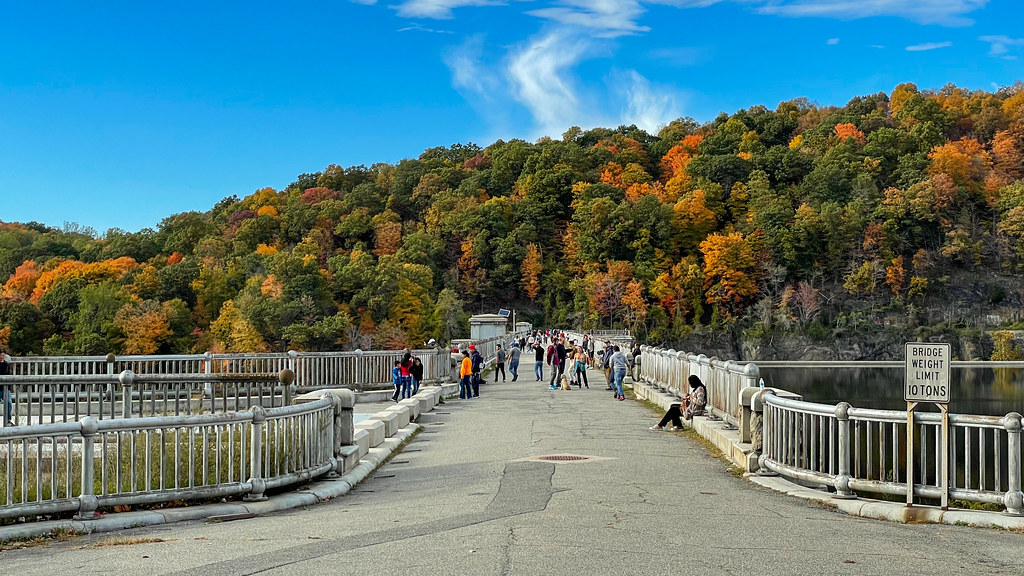 Top of the Croton Gorge Park Dam