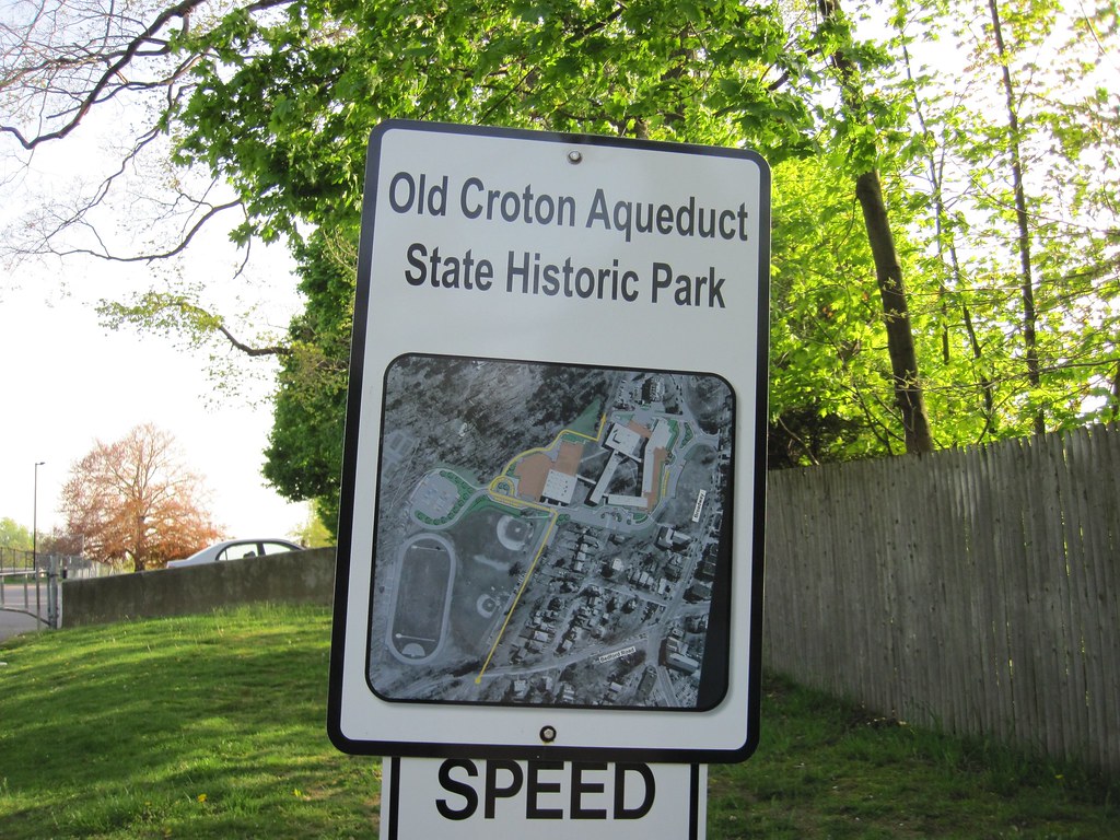 Old Croton Aqueduct Spring 2010