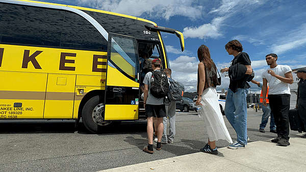 Metro-North Railroad Storm Conditions on the Hudson Line (53036177772)
