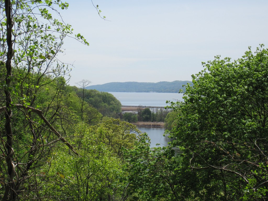 Old Croton Aqueduct Spring 2010