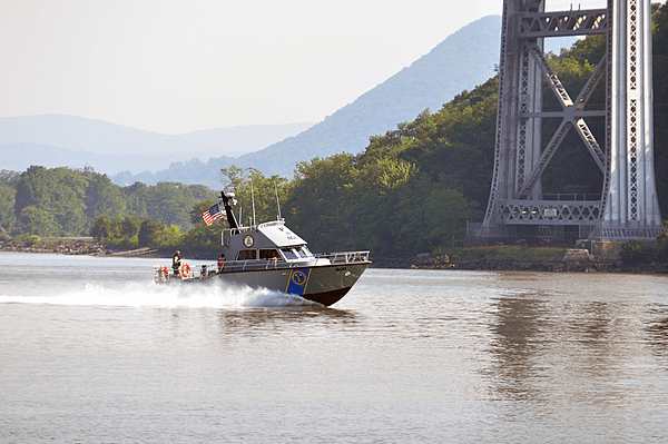 New York State patrol boat -c