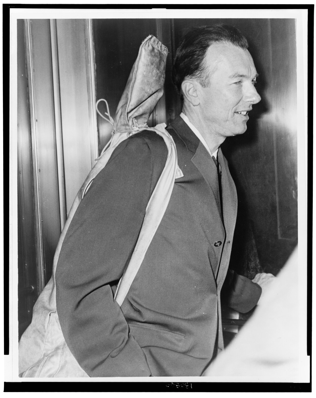 Pete seeger at federal court 3c30860u.tif
